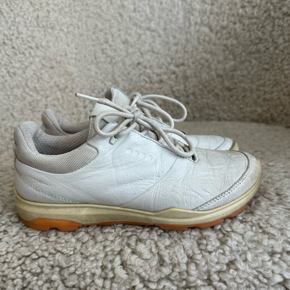 Ecco Off-White Leather golf shoes size 6 - Picture 2 of 8